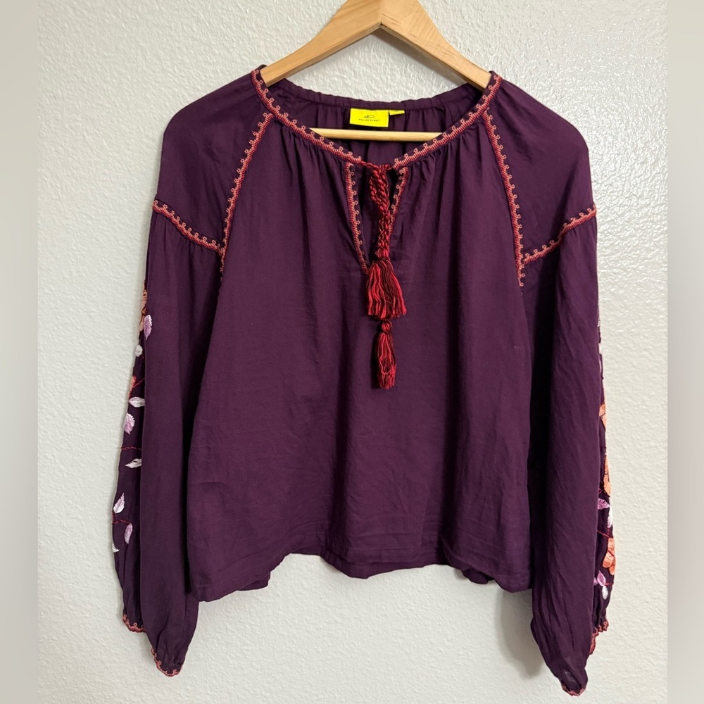 Roller Rabbit Floral Embroidered Peasant Blouse